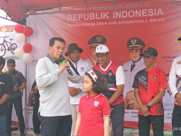 Bupati Tangerang Hadiri Acara Semarak HUT RI ke-80 di Perum Griya Asri Sukamanah 