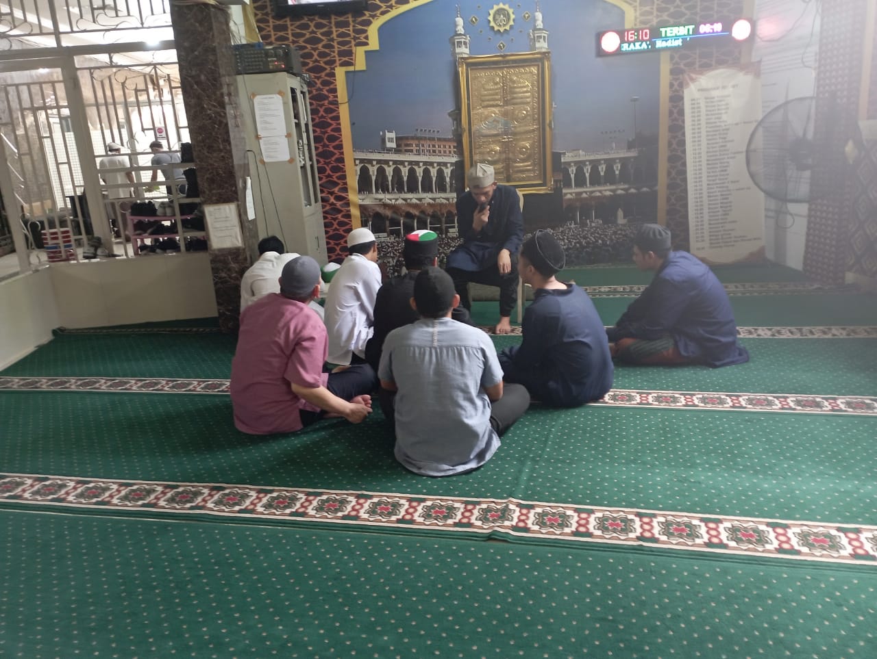 Selesai Sholat,Residen Religi LRPPN-BI Gelar Muzakarah Rutin 