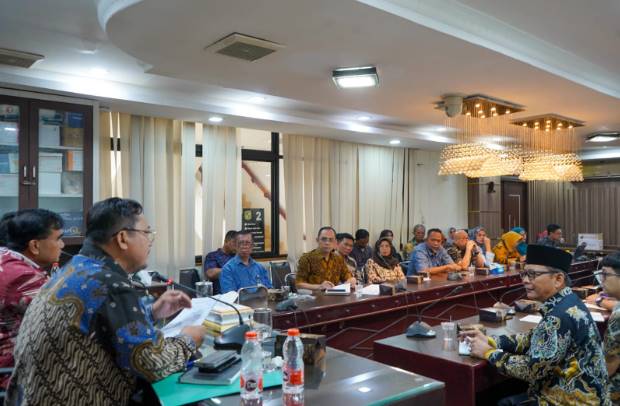 Pemko Tekankan Pendekatan Humanis dalam Penanganan Lahan KIM