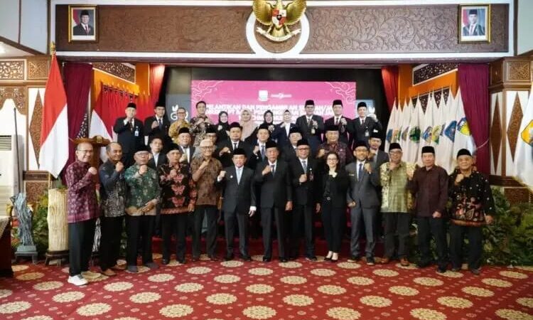 Al Haris Lantik Jajaran Direksi Bank Pembangunan Daerah (BPD) Jambi 