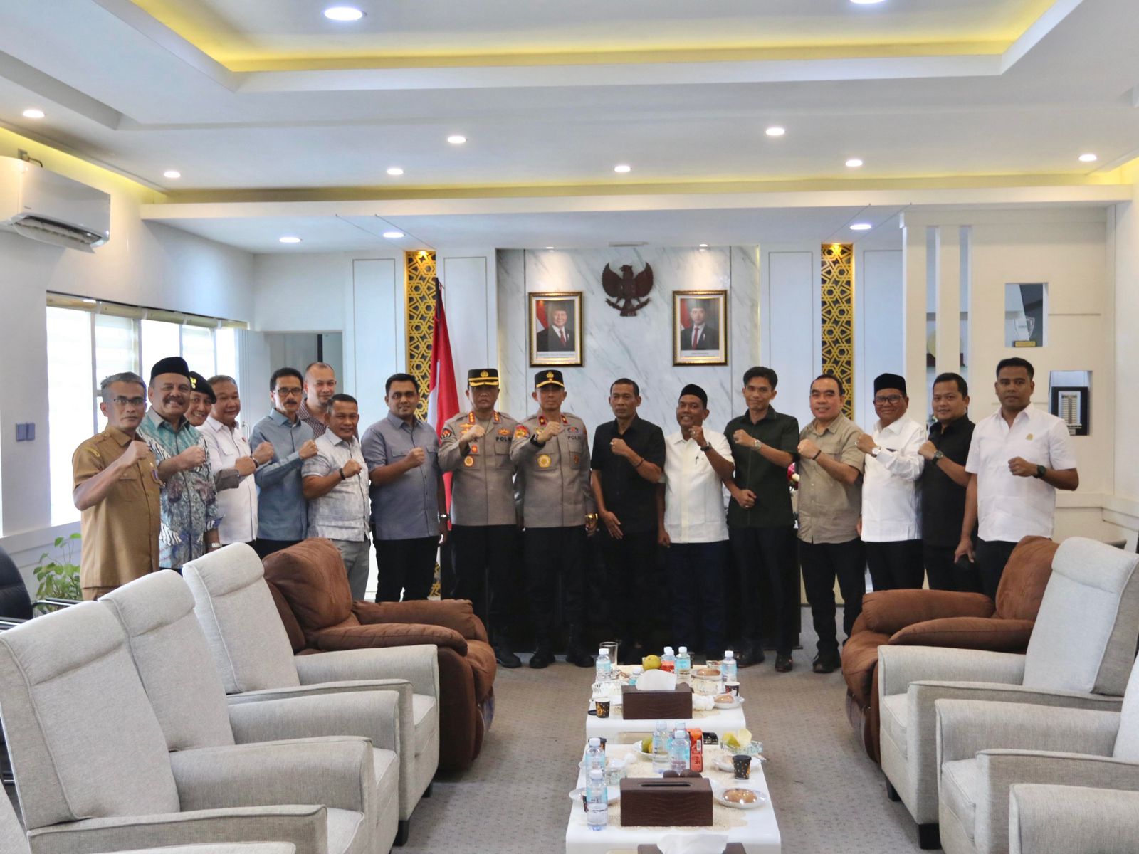Kapolda Aceh Kunjungi DPRA,Perkuat Sinergi dalam Menjaga Stabilitas Kamtibmas