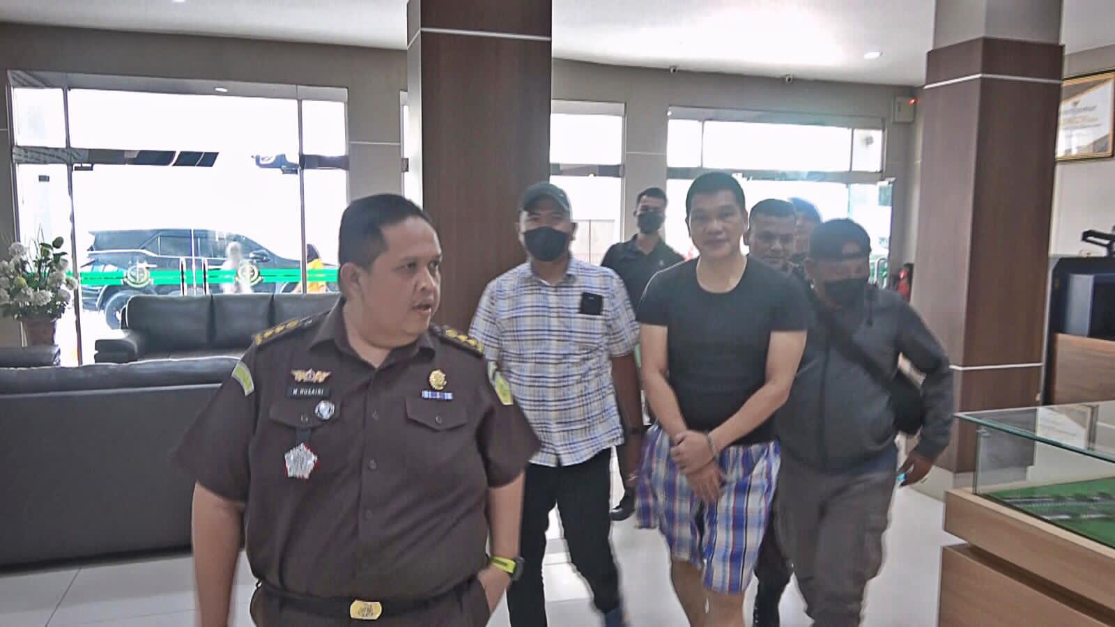 Tim Tangkap Buron Kejati Sumatera Utara Ciduk Terpidana Penipuan “Selamat Ang”Di Kota Tanjung Balai