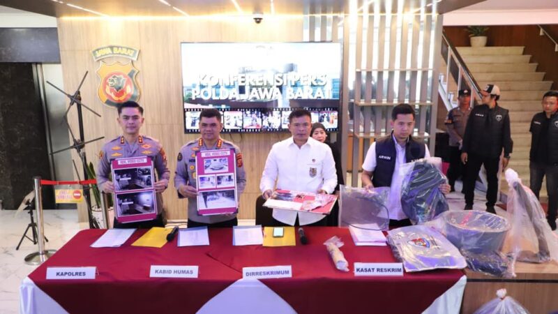 Polda Jabar Berhasil Ungkap Kasus Pembunuhan Berencana Sekeluarga di Paoman Indramayu