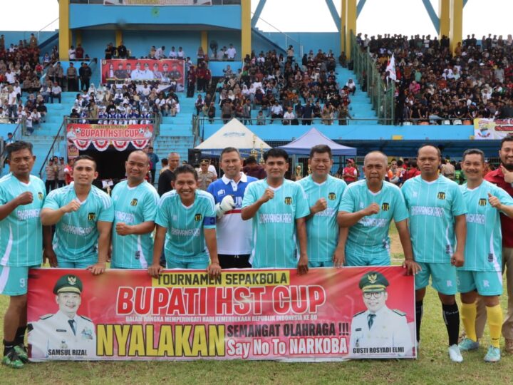 Turnamen Sepak Bola Bupati HST Cup, Nyalakan Semangat Olahraga Peserta Turnamen