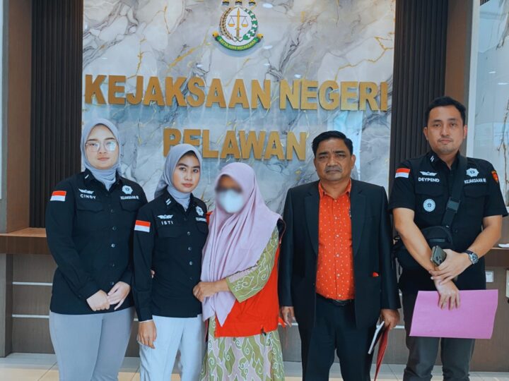 Mantan Kepala SMAN 19 Medan Ditangkap Kejari Belawan,Korupsi 772 Juta Dana BOS 2022-2023