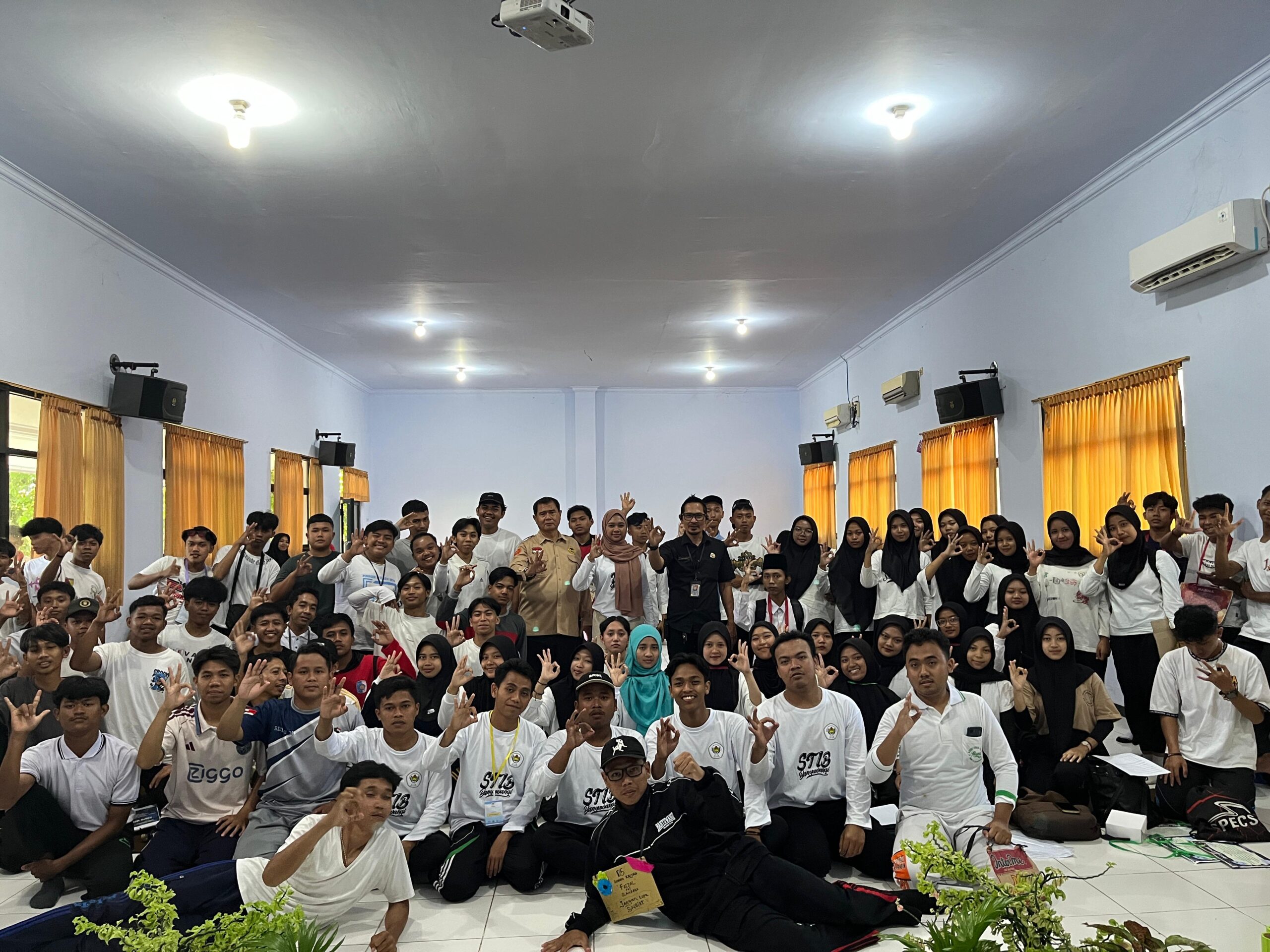 LRPPN-BI Banyuwangi Sosialisasi Pencegahan Penyalagunaan Narkoba bagi Mahasiswa Baru,Akademik 2025-2026 Universitas Bakti Indonesia dan Sekolah Tinggi Islam Blambangan