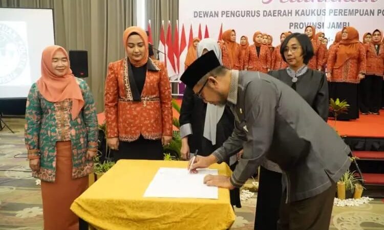 Sekda Provinsi Jambi,Hadiri Pelantikan Kaukus Perempuan Politik Indonesia (KKPI),Periode 2024-2029 