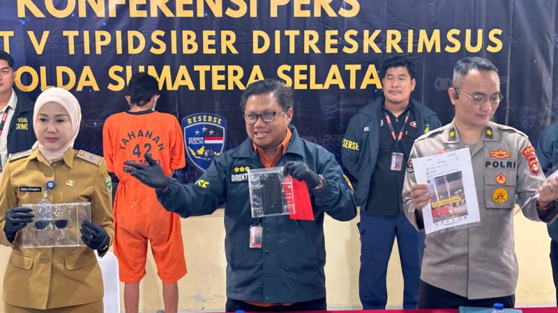 Pemuda Penyebar Ujaran Kebencian di Medsos,Ditangkap Ditreskrimsus Polda Sumsel    