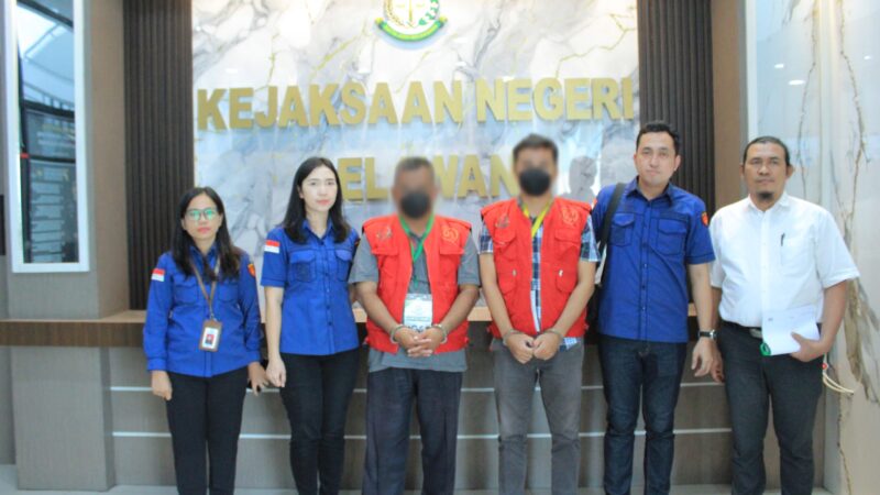 Mantan Bendahara dan Penyedia Barang SMAN 16 Medan Ditahan Kejari Belawan Terkait Korupsi Dana BOS Rp.826 Juta