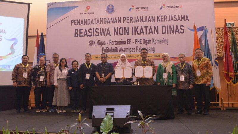 62 Pelajar Berprestasi Raih Beasiswa Penuh dari Pertamina Hulu Rokan