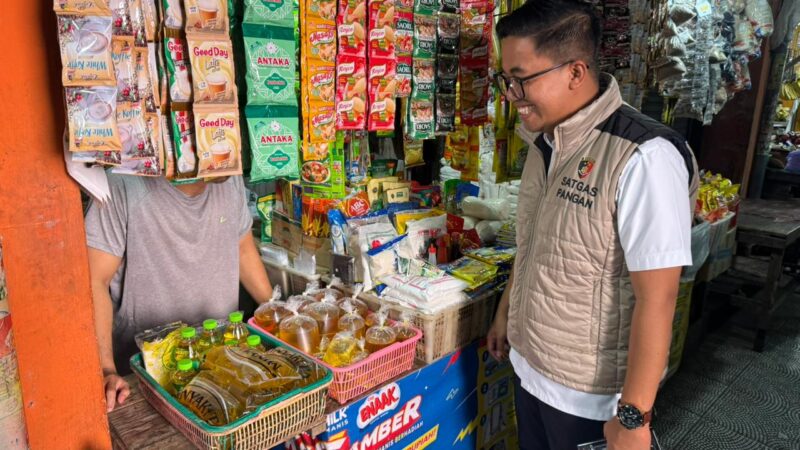 Satgas Pangan Polda Kalsel Gelar Pengecekan Harga di Pasar Kuripan