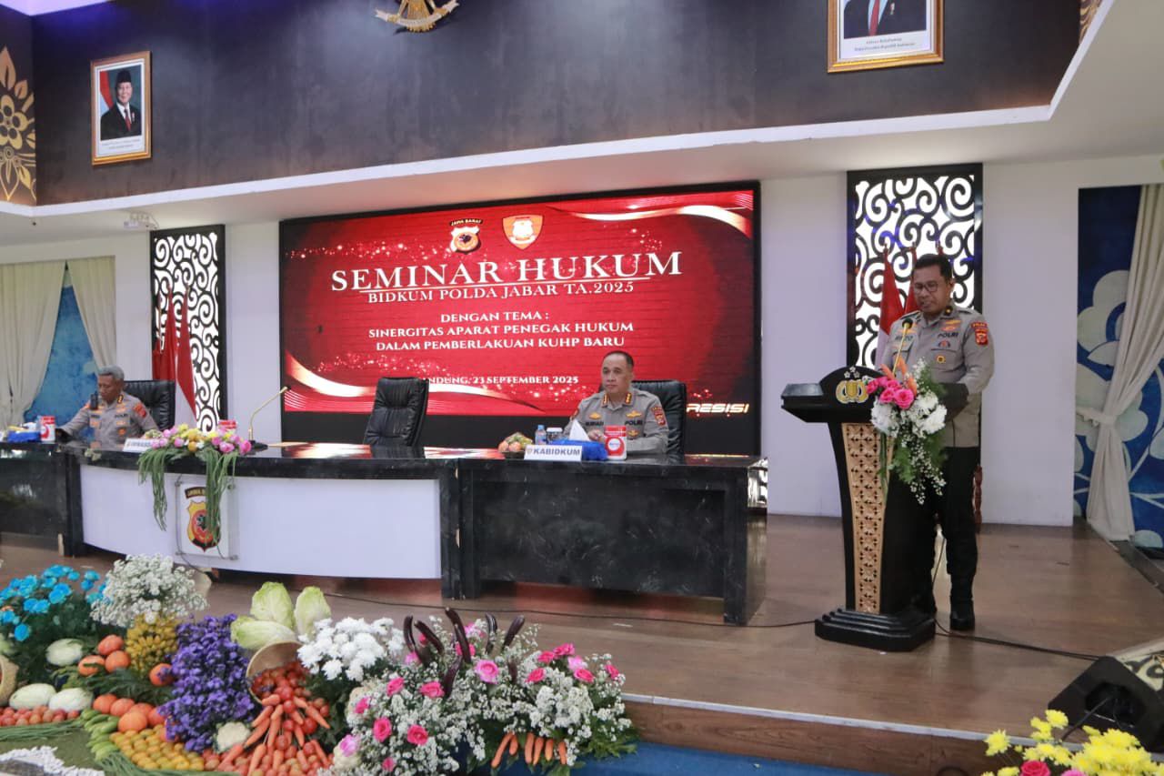 Polda Jabar Gelar Seminar Hukum Bidkum 2025,Bahas Sinergitas Aparat Penegak Hukum dan Pemberlakuan KUHP Baru