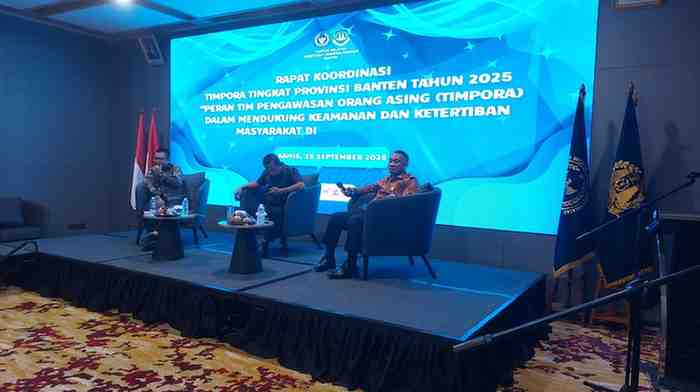 Perkuat Sinergi Jaga Keamanan Orang Asing,Kanwil Imigrasi Banten Gelar Rapat TIMPORA