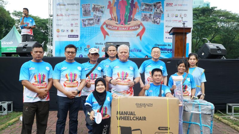 Kajati Harli Siregar Hadiri Acara Yayasan Thongs : Jalan Santai, Santunan Disabilitas, dan Doorprize di Lapangan Benteng Medan