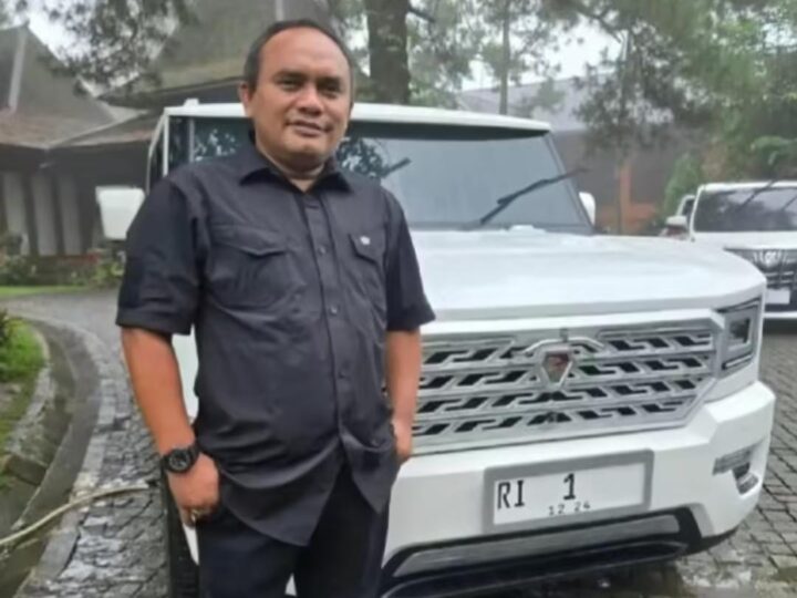 Ketua Umum Elang Hambalang 3: Aparat Penegak Hukum Diduga Tutup Mata,Terkait  Peredaran Obat Keras Yang Dapat Merusak Generasi Bangsa Indonesia 