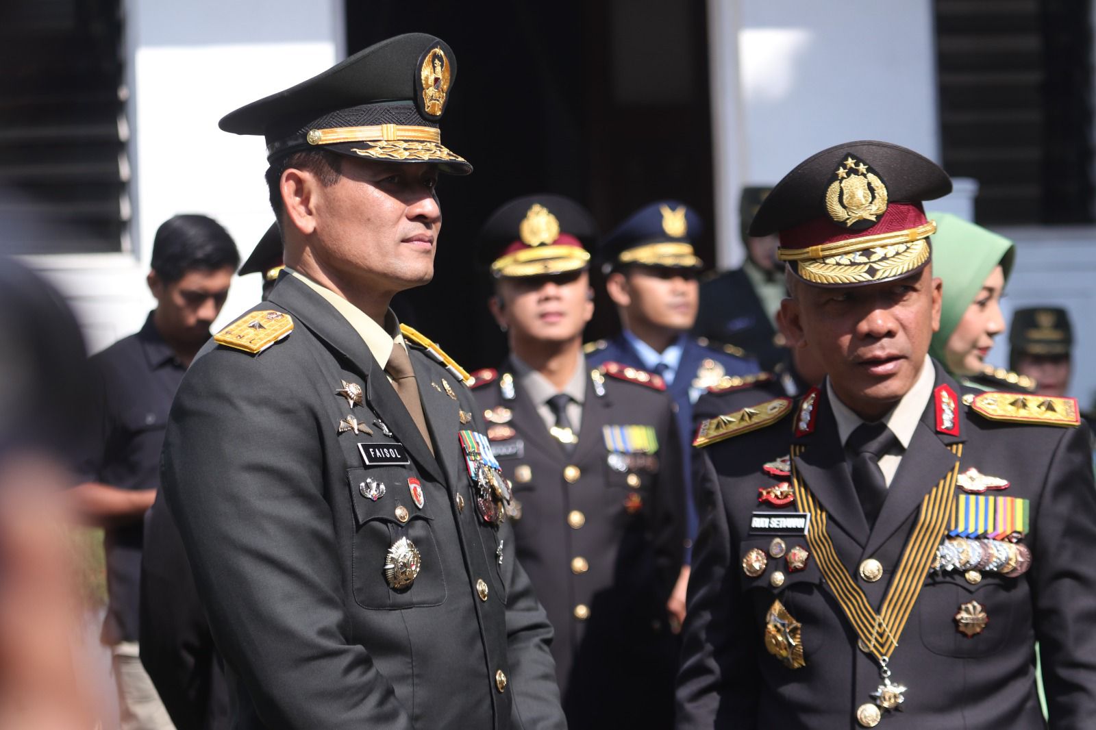 Soliditas TNI-Polri, Kapolda Jabar Hadiri Upacara Parade Peringatan HUT ke 80 TNI Tahun 2025