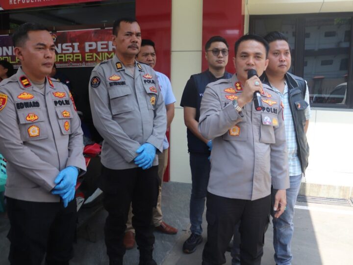 Sinergritas TNI-Polri Dalam Penegakan Hukum,Polres Muara Enim bersama Polisi Militer AD,Tangkap Oknum TNI Pencuri Mobil Avanza 