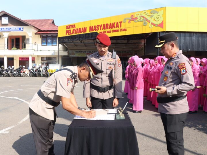 Kapolres HSU Pimpin Sertijab Pejabat Utama,Tekankan Profesionalisme dan Dedikasi dalam Pelayanan Publik