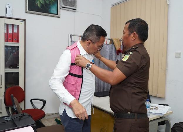 1 Lagi Tersangka Baru Dugaan Korupsi Pengadaan 2 Unit Kapal Tunda Pada PT Pelindo I Belawan Di Tahan Penyidik Pidsus Kejatisu