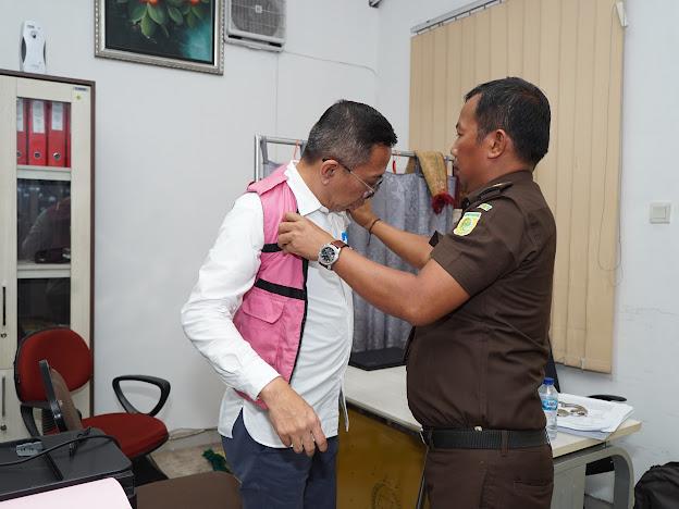 1 Lagi Tersangka Baru Dugaan Korupsi Pengadaan 2 Unit Kapal Tunda Pada PT Pelindo I Belawan Di Tahan Penyidik Pidsus Kejatisu
