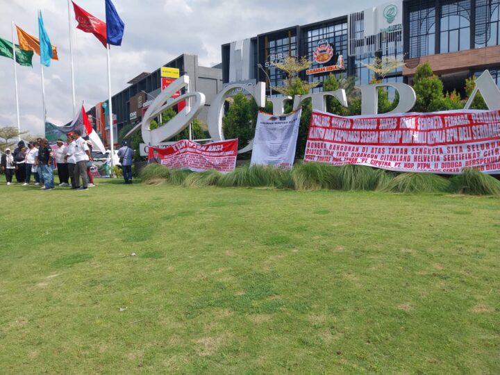 Massa Geruduk Proyek Perumahan Citra Land,Diduga Tak Miliki Izin Diatas Lahan PTPN 