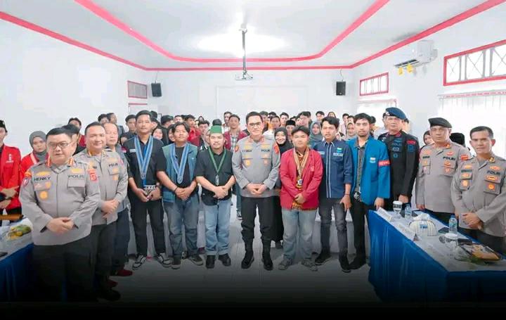 Mempererat Silaturrahmi,Kapolda Jambi Gelar Dialog Terbuka bersama Organisasi Mahasiswa dan OKP Provinsi Jambi 
