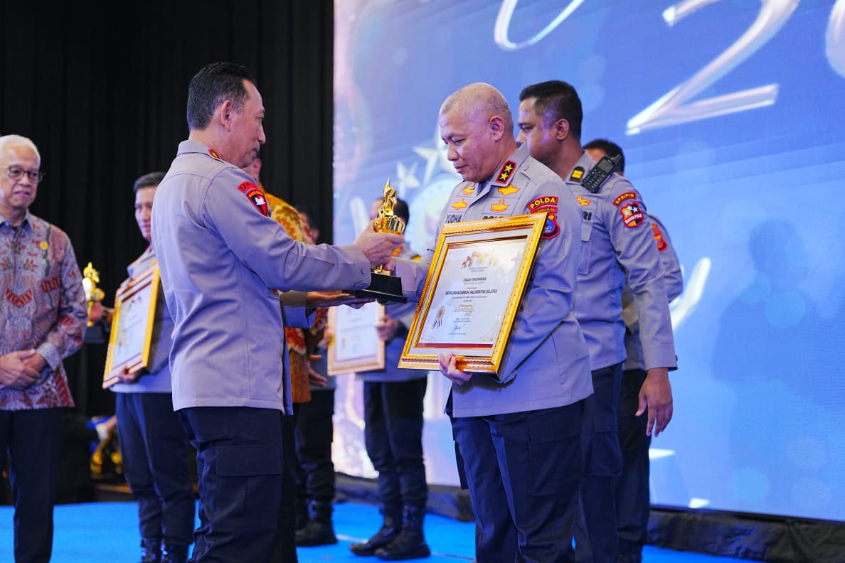 Polda Kalsel Raih Penghargaan Kompolnas Awards 2025, Kategori Polda Kelompok B Terbaik