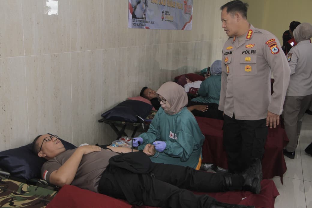 Hari Jadi Humas Polri Ke-74, Polda Kalsel Gelar Donor Darah
