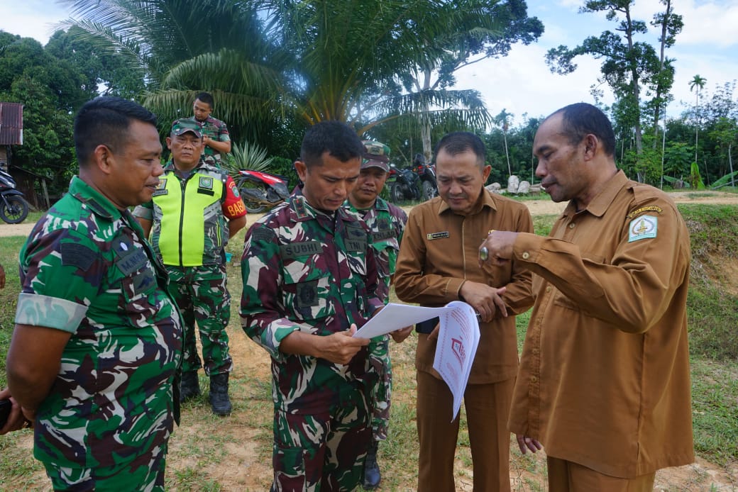 Dandim 0117/Aceh Tamiang Bersama Kadis Koperindag Tinjau Lokasi Lahan Pembangunan KKDMP