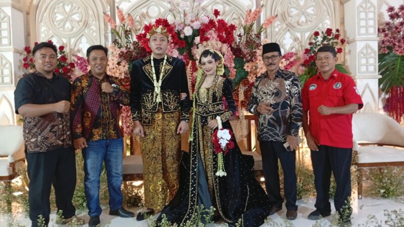 Kabiro Radar BI Beserta Jajaran, Hadiri Undangan Pernikahan Anak Wakabiro Radar BI Banyuwangi