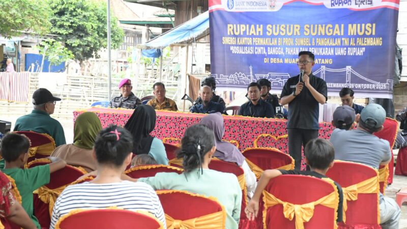 Aksi Lanal Palembang dan BI: Bawa Rupiah ke Warga Pesisir Sungai Musi