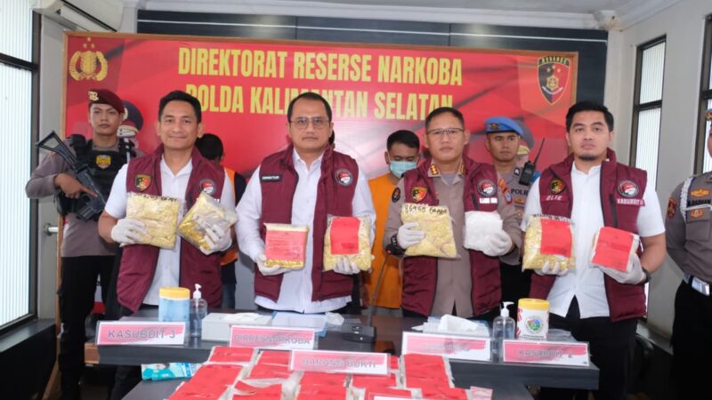 Ditresnarkoba Polda Kalsel Ungkap Jaringan Peredaran Narkoba Antar Provinsi, Barang Bukti 44,5 Kg Sabu dan 24.928 Butir Ekstasi Diamankan