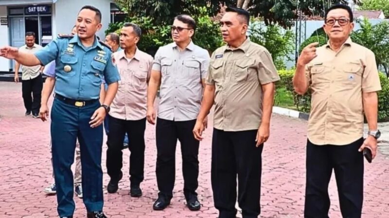 Danlanal Banyuwangi Dampingi Kunjungan Tim Yayasan Sosial Bhumyamca di Banyuwangi