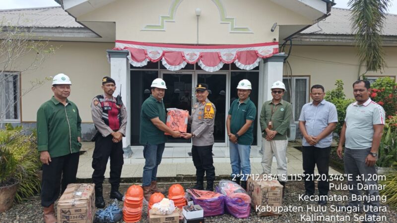Siaga Karhutla Dini, Polres HSU dan PT.PDL Pawalutan,Perkuat Kesiapan Aparat Dengan Bantuan CSR Peralatan Mitigasi 
