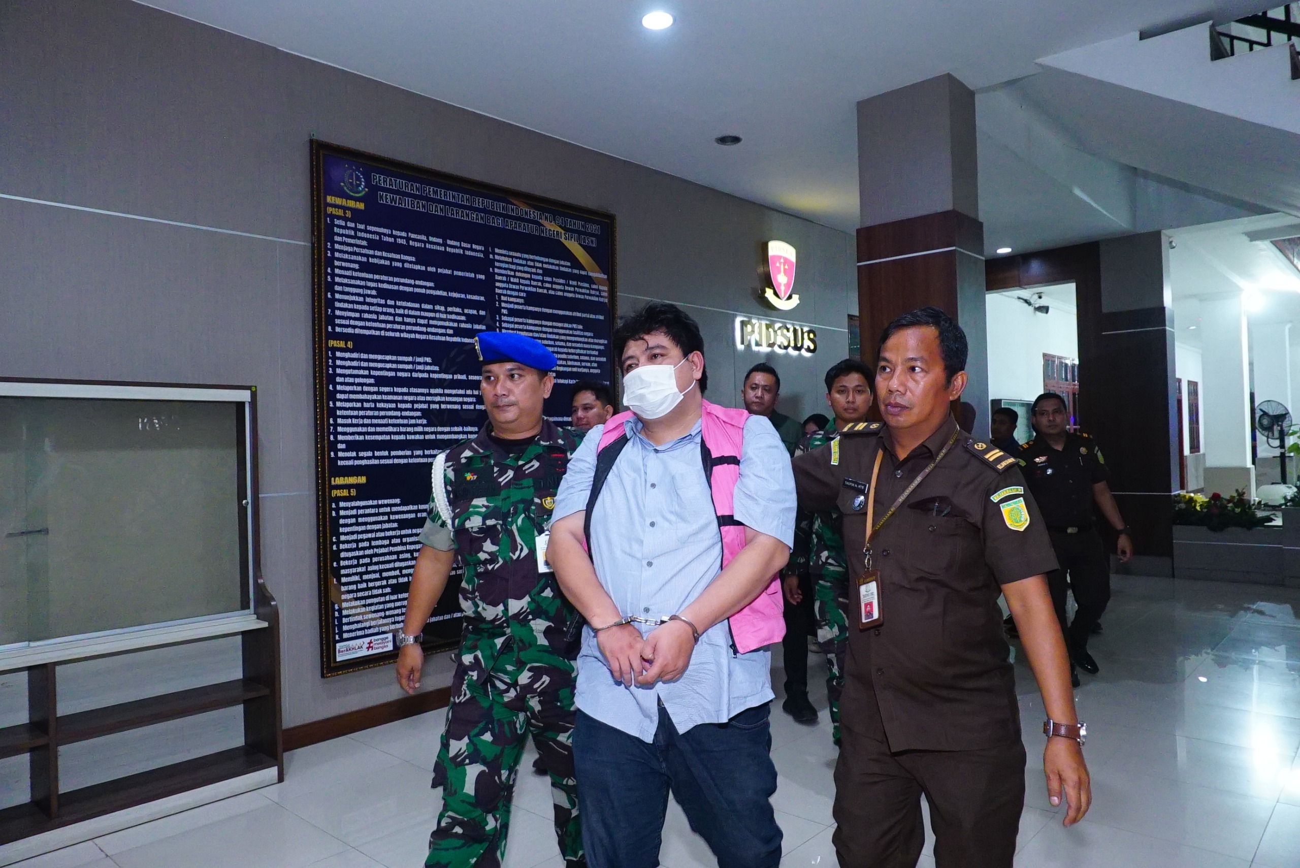 Pejabat Bank Sumut KCP Krakatau Ditahan Jaksa Rugikan Negera 2,29 M, Pejabat Lain Siapa Menyusul? 