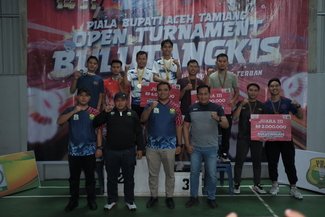 Kejuaraan Bulutangkis Open Bupati Aceh Tamiang CUP 2025,Resmi Ditutup Oleh Kadispora 