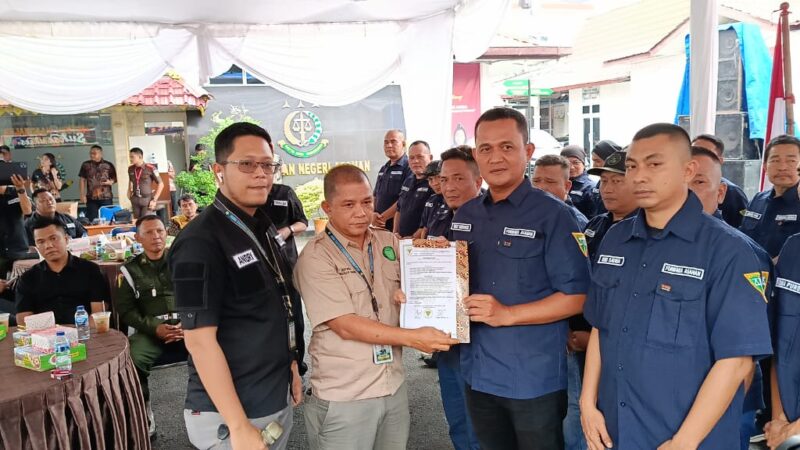 Dolly Simbolon Pimpin Forwaka Asahan Resmi Dilantik