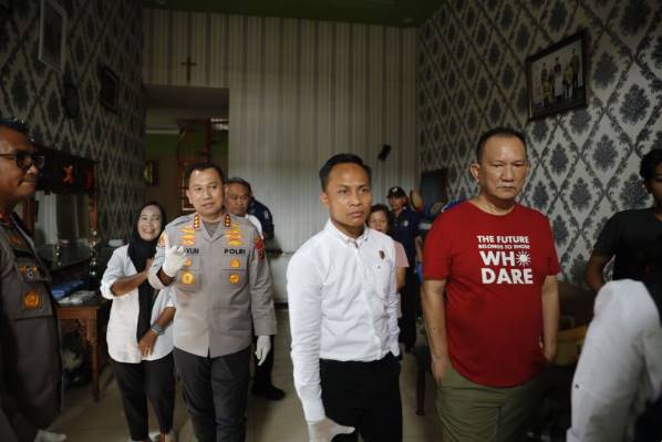 Kapolrestabes Tinjau Kebakaran di Rumah Hakim PN Medan 