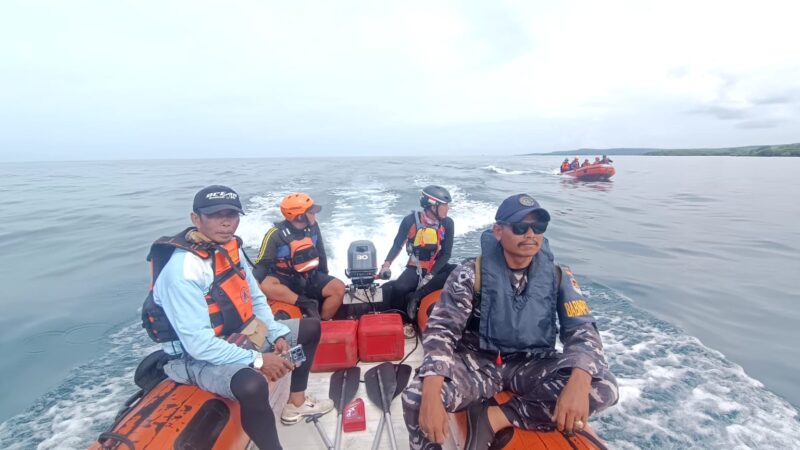 Lanal Banyuwangi dan Unsur SAR Gabungan Lakukan Pencarian Hari Ke-7, Nelayan Yang Hilang di Perairan Sidodadi Situbondo 
