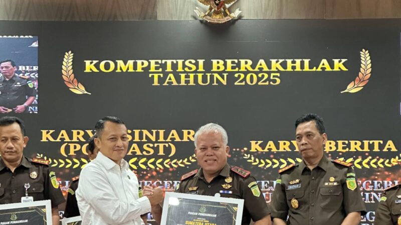Kejatisu Raih Penghargaan Atas Partisipasi Aktif dalam Kompetisi Satker “Ber-AKHLAK” Tahun 2025 Dari Jaksa Agung RI