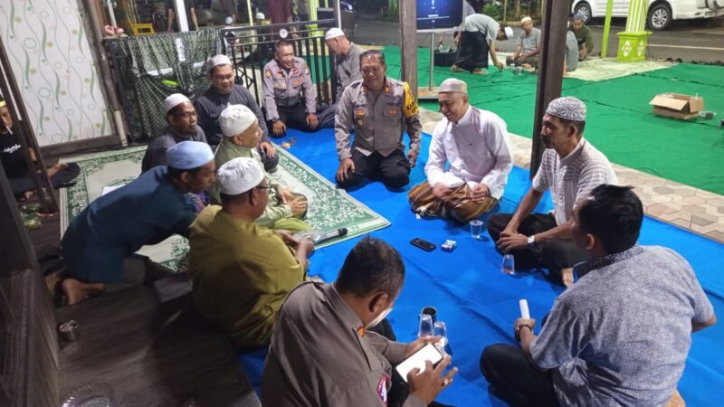 Polres HSU Dukung Penuh Rapat Persiapan Haul Abah Guru Lok Bangkai ke-28, Sinergi Lintas Sektor Diperkuat Demi Kelancaran Kegiatan Keagamaan