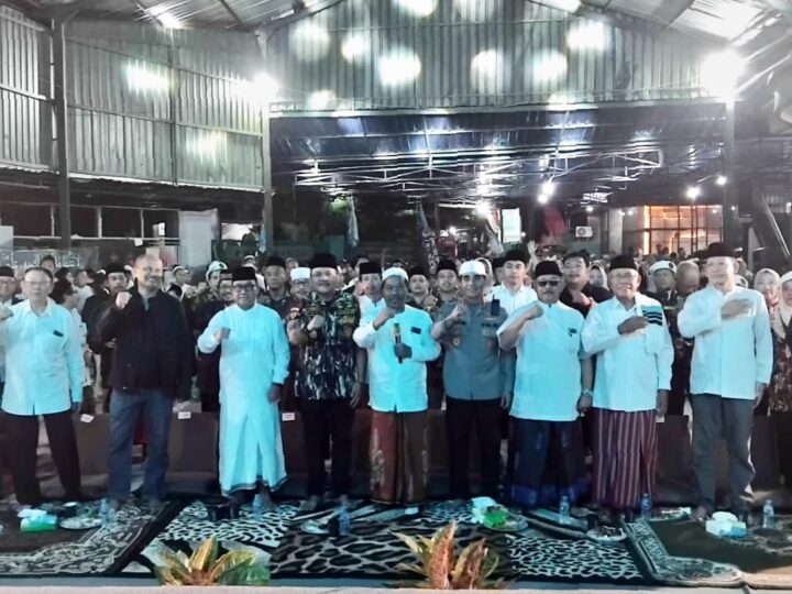 Campur Sari Campur Ngaji, Ulama, Aparat, dan Mahasiswa Duduk Bersama di Banyuwangi