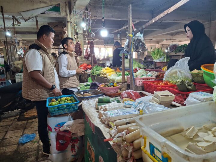 Antisipasi Kenaikan Harga, Satgas Pangan Polda Kalsel Gelar Pengecekan di Pasar Kertak Anyar