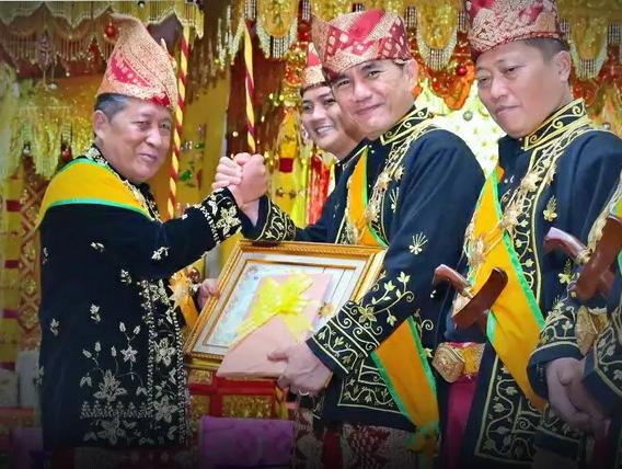 Kapolda Jambi Resmi Menyandang Gelar  “Adipati Utamo Siginjai Sakti” 