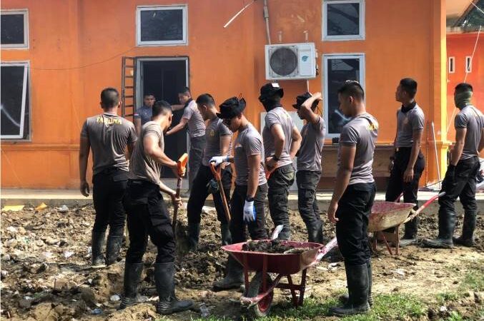 Taruna Akpol Bersihkan Dispora Aceh Tamiang, Siapkan Posko Satlat Kijang Jelang Pembukaan Latsitardanus 2026 