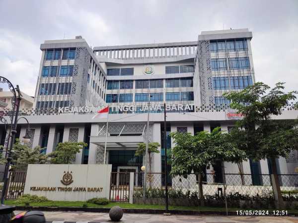 Guna Melengkapi Proses Laporan Atas Dugaan Permintaan Fee Proyek RSUD Cabangbungin, LSM JAMWAS Indonesia dan KOMPI Penuhi Panggilan Kejati Jabar 