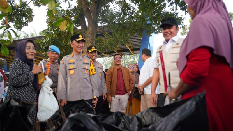 Kapolda Sumsel Turun Langsung Bersihkan Jalur Mudik, Integrasikan Lingkungan dan Kamtibmas