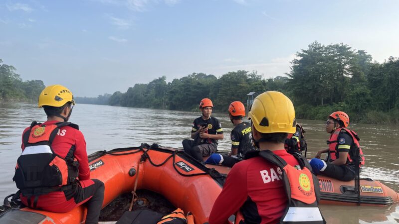 Pencarian Hari Kedua Korban Tenggelam di Sungai Lematang Masih Berlangsung