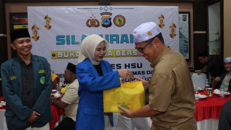 Menjaga Stabilitas  Kamtibmas Diwilayah Hukumnya,Polres HSU Gelar Silahturahmi serta Buka Puasa Bersama dengan BEM,Ormas dan OKP