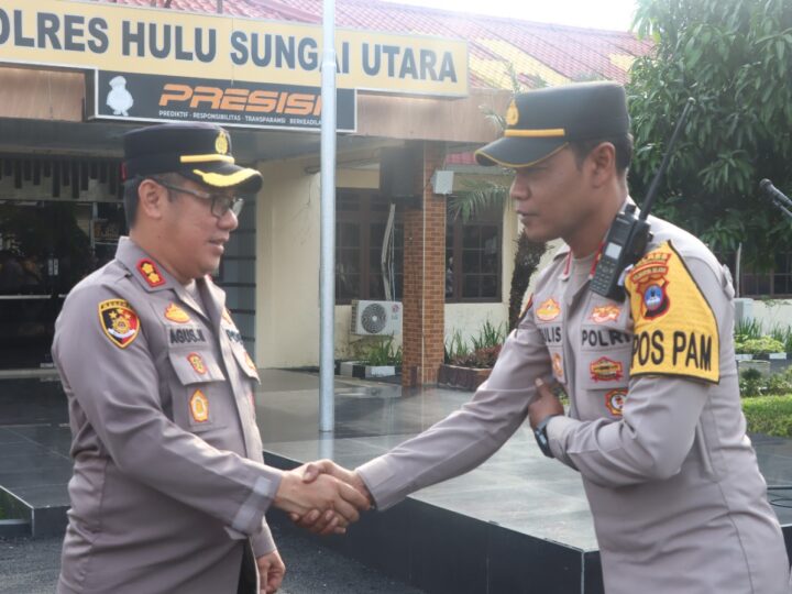 Pimpin Apel Pagi,Kapolres HSU  Sampaikan Apresiasi dan Ucapan Idul Fitri kepada Personel Jajaran Disertai Halal Bihalal